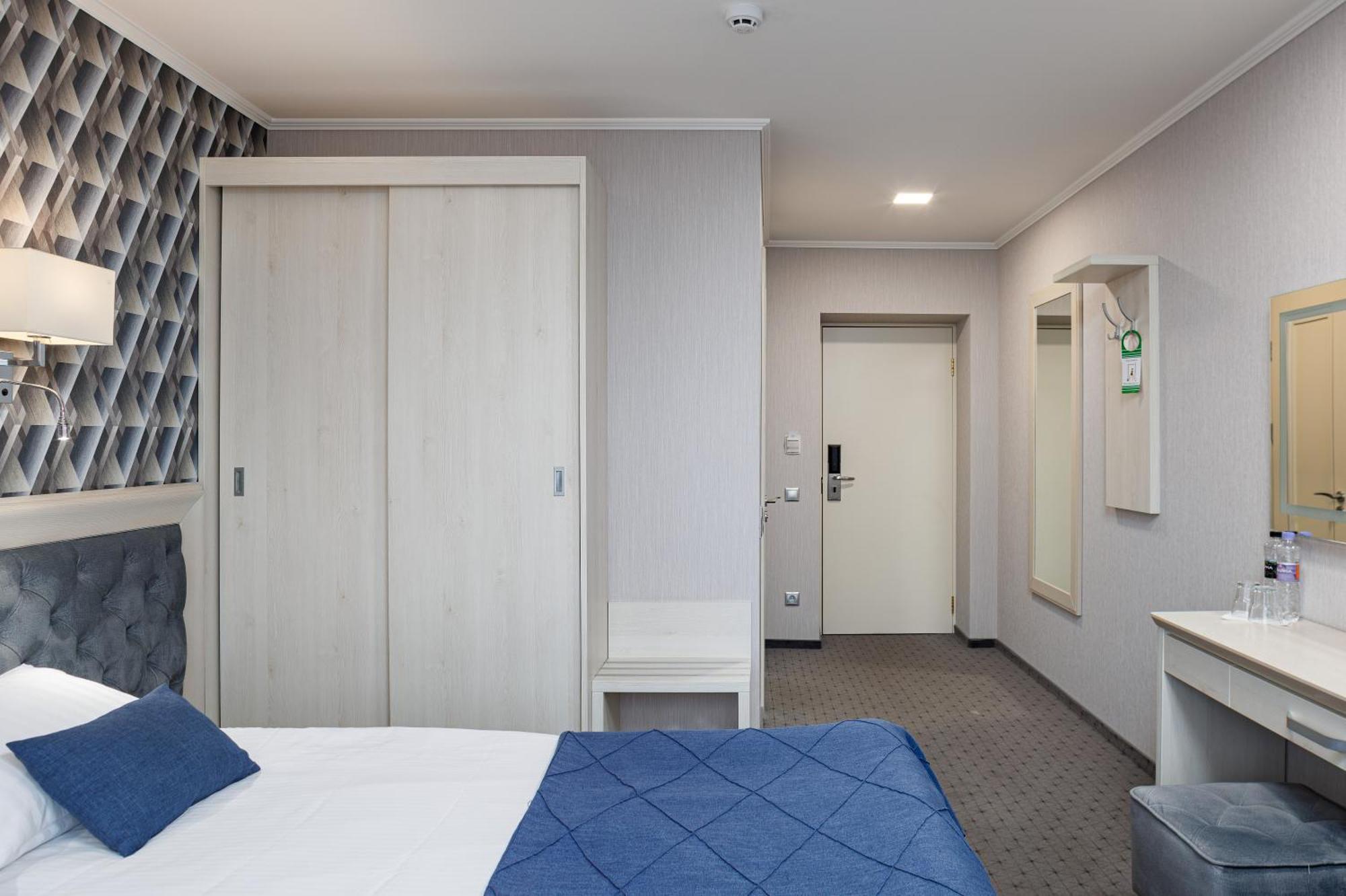 Eurohotel Lviv Kamer foto