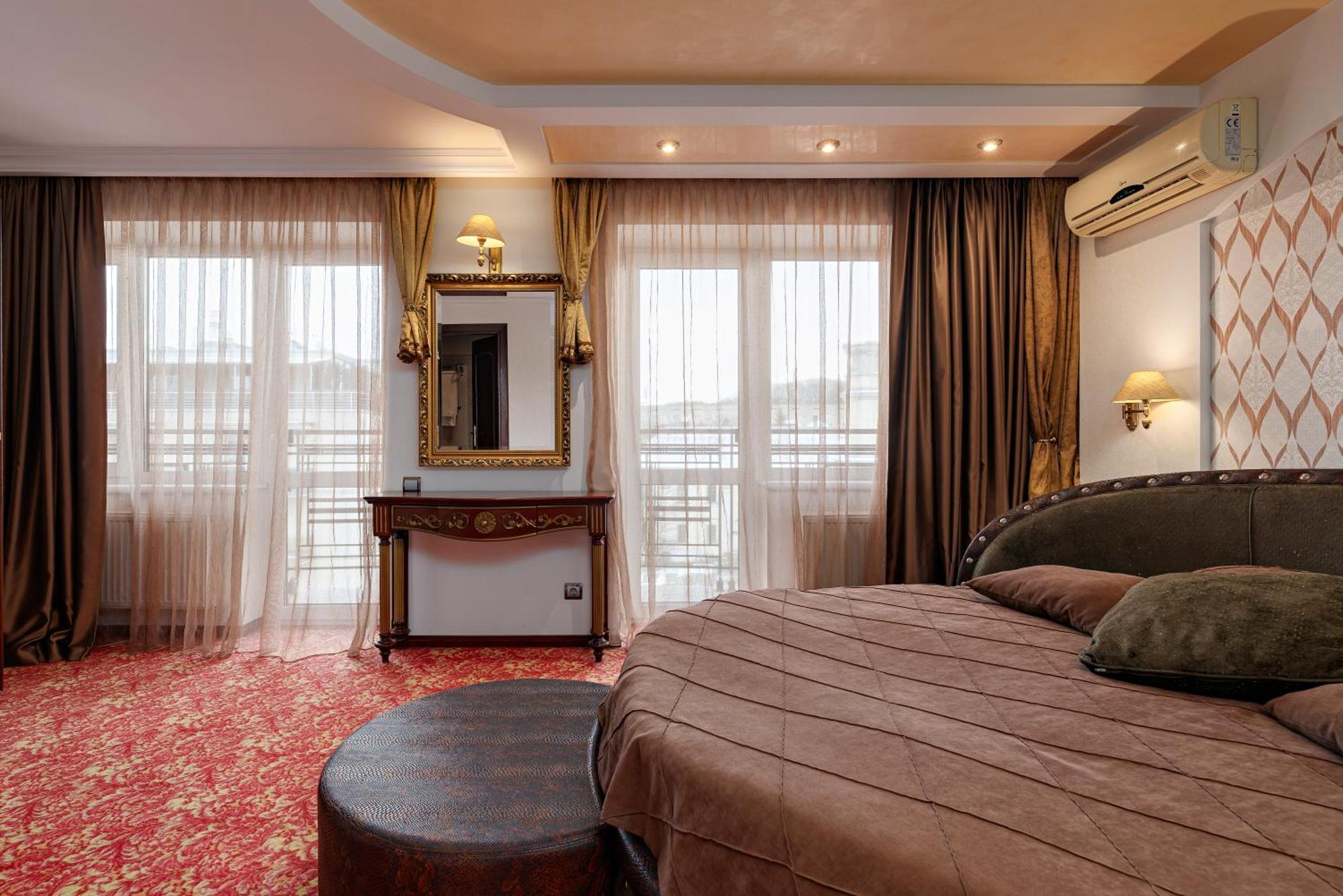 Eurohotel Lviv Kamer foto
