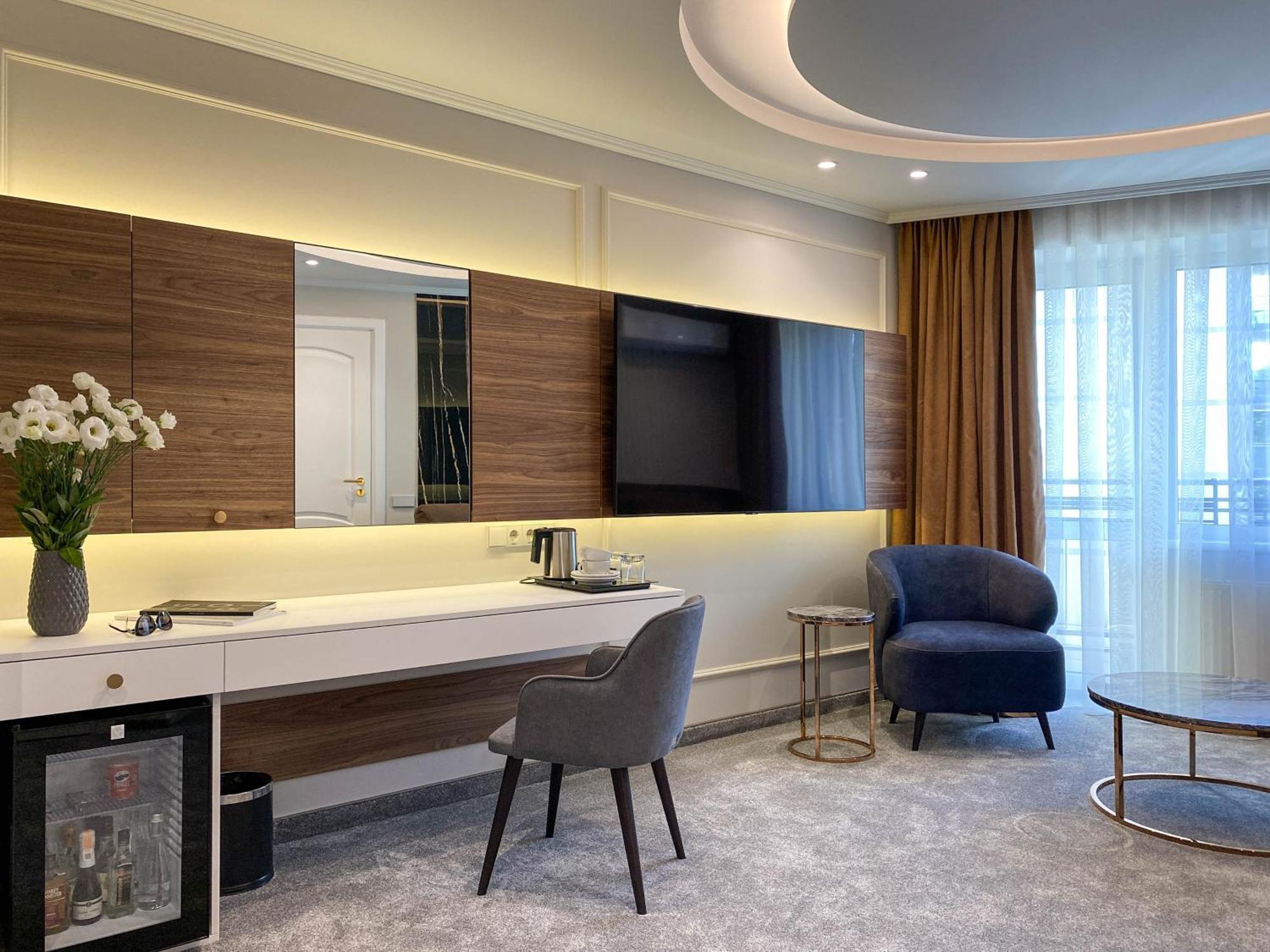 Eurohotel Lviv Kamer foto
